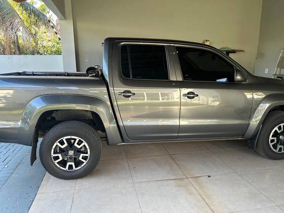 VOLKSWAGEN AMAROK 3.0 V6 TDI DIESEL COMFORTLINE CD 4MOTION AUTOMÁTICO VOLKSWAGEN AMAROK 3.0 V6 TDI DIESEL COMFORTLINE CD 4MOTION AUTOMÁTICO